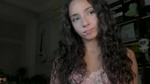 Snapshot of roxieflexie chatting on 1, 10, 2025 Roxie online show from 1, 10, 2025