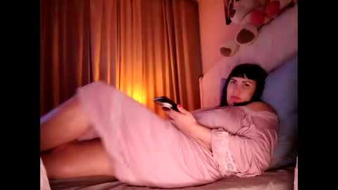 Snapshot of roxolanaa_sexy chatting on 6, 3, 2025 ROXOLANAA SEXY online show from 6, 3, 2025