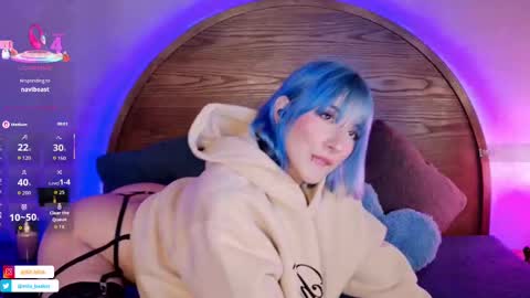 Roxx IG  online show from 26, 9, 2025