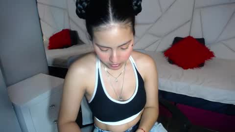 Snapshot of roxxyblack01 chatting on 20, 5, 2026 Roxxy online show from 20, 5, 2026