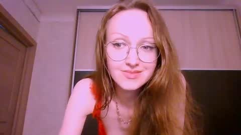 Snapshot of roxxywharton chatting on 10, 6, 2026 Roxxy Wharton online show from 10, 6, 2026