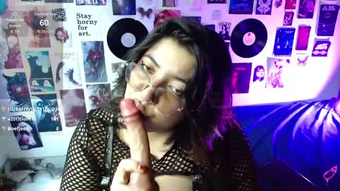 Roxana online show from 20, 4, 2026