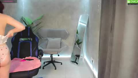 Roxy fiery online show from 10, 10, 2025