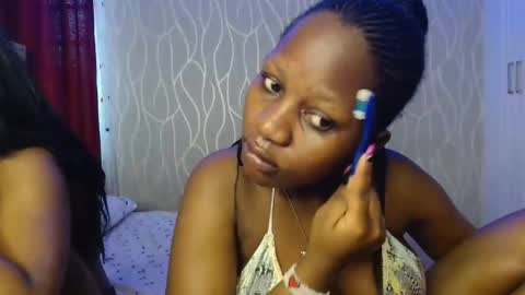 Snapshot of roxy_heather chatting on 1, 6, 2026 Roxy online show from 1, 6, 2026