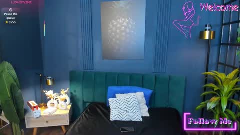 Roxy hell online show from 9, 2, 2026