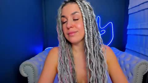 Roxy online show from 12, 2, 2026