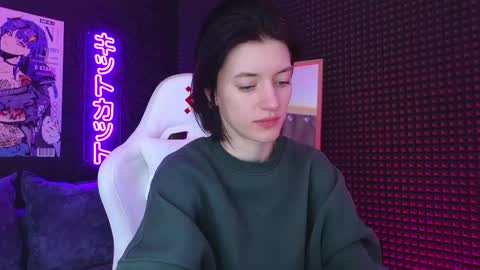 Snapshot of roxy_riot_ chatting on 7, 3, 2025 roxy_riot_ online show from 7, 3, 2025