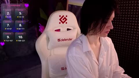 Snapshot of roxy_riot_ chatting on 26, 9, 2025 roxy_riot_ online show from 26, 9, 2025