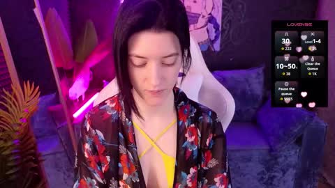 roxy_riot_ online show from 17, 12, 2025