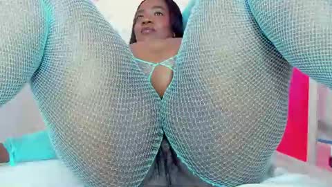 Snapshot of roxy_sexy69 chatting on 1, 7, 2026 roxy_sexy69 online show from 1, 7, 2026