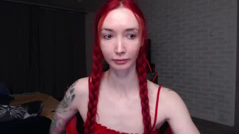 Snapshot of roxy_silver chatting on 24, 4, 2026 Roxy online show from 24, 4, 2026