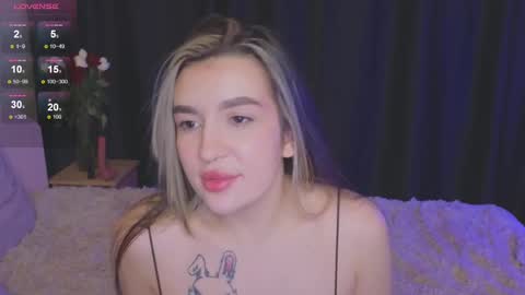 Snapshot of roxychilli chatting on 17, 2, 2025 Roxy online show from 17, 2, 2025