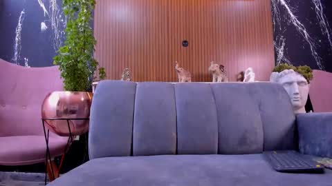 Roxy  online show from 2, 10, 2025