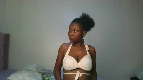 Snapshot of royal_goddes chatting on 4, 2, 2026 goddes online show from 4, 2, 2026