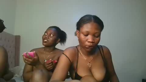 Snapshot of royal_goddes chatting on 5, 2, 2026 goddes online show from 5, 2, 2026