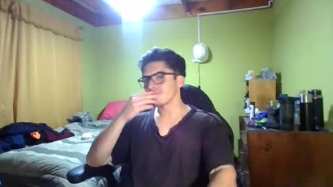 Snapshot of rpaulo25 chatting on 11, 6, 2026 rpaulo25 online show from 11, 6, 2026