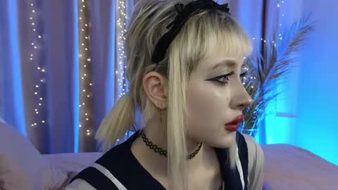 Snapshot of rraffaellka chatting on 19, 4, 2026 Rraffaellka online show from 19, 4, 2026