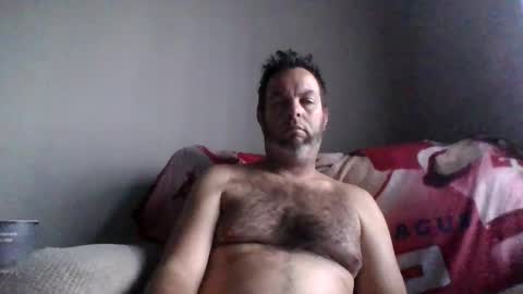 rubbingoneout714 online show from 8, 3, 2025