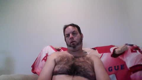 rubbingoneout714 online show from 9, 3, 2025