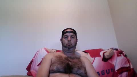 rubbingoneout714 online show from 10, 3, 2025