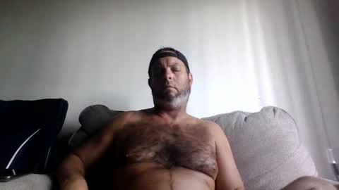 rubbingoneout714 online show from 3, 10, 2025