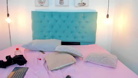 Rubii online show from 7, 1, 2025