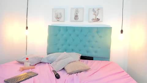 Rubii online show from 12, 1, 2025