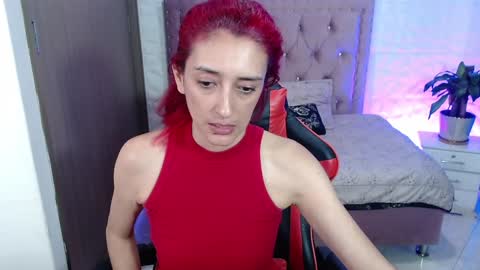 ruby_your_milf online show from 16, 1, 2025