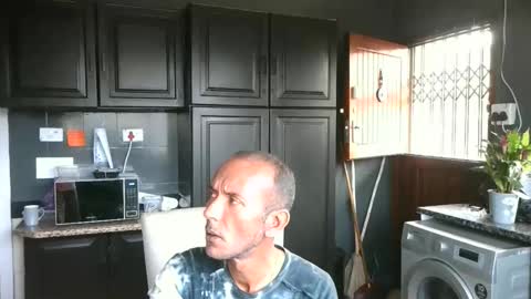 Snapshot of ruffriders1 chatting on 9, 10, 2025 ruffriders1 online show from 9, 10, 2025