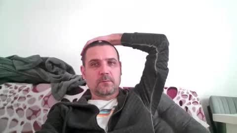 Snapshot of rul3ssuck chatting on 10, 1, 2025 rul3ssuck online show from 10, 1, 2025