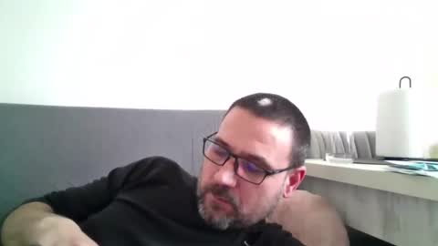 Snapshot of rul3ssuck chatting on 25, 2, 2025 rul3ssuck online show from 25, 2, 2025