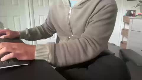 rungriff2323 online show from 15, 10, 2025