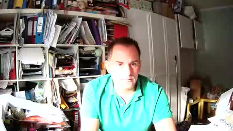 Snapshot of runner1978 chatting on 13, 11, 2025 runner1978 online show from 13, 11, 2025