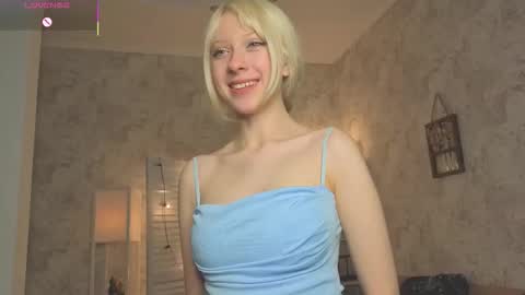 Snapshot of rush_of_feelings chatting on 11, 9, 2025 My name is a capital of great britan online show from 11, 9, 2025