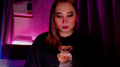 russ_skyxx online show from 4, 2, 2025