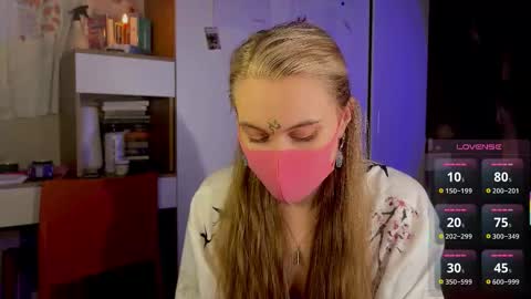 Snapshot of russian_sexy_girl5 chatting on 7, 11, 2025 Mary online show from 7, 11, 2025