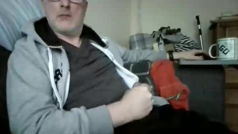 rusty69x online show from 4, 11, 2025