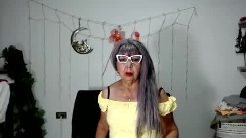 ruth_blue21 online show from 13, 1, 2025