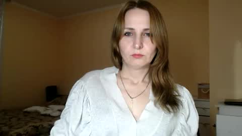 Snapshot of ruthpark chatting on 17, 11, 2025 Ruth online show from 17, 11, 2025