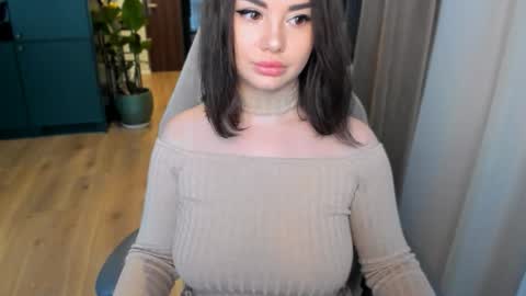 Ruby Help me to reach 100 thumbs up  online show from 26, 11, 2025