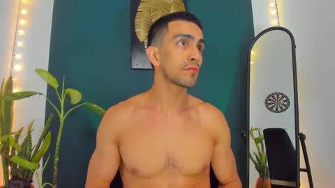 Ryan independent model online show from 19, 9, 2025