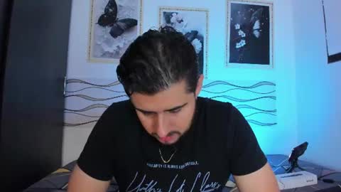 Snapshot of ryan_evannss_ chatting on 4, 7, 2026 Ryan Evannss online show from 4, 7, 2026