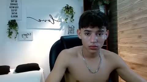 Snapshot of ryan_grayx chatting on 13, 6, 2026 RYAN online show from 13, 6, 2026
