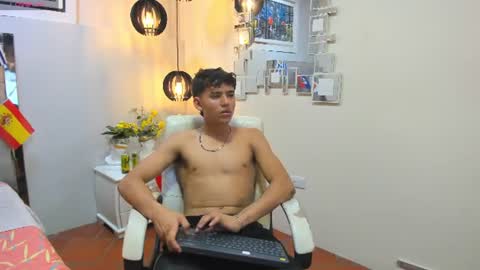 Snapshot of ryan_grayx chatting on 10, 7, 2026 RYAN online show from 10, 7, 2026
