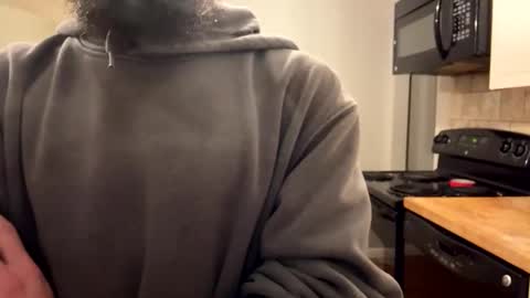 Snapshot of ryandelgadophone chatting on 12, 11, 2025 SingleDad online show from 12, 11, 2025