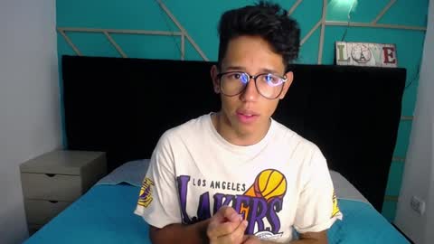 RyanPricee online show from 4, 1, 2025