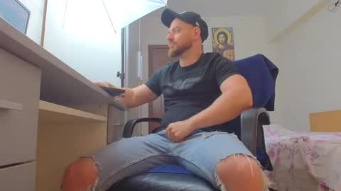 Snapshot of ryanstone_ chatting on 5, 6, 2026 Ryanstone online show from 5, 6, 2026