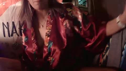 Snapshot of ryeanne25 chatting on 25, 9, 2025 ryeanne25 online show from 25, 9, 2025