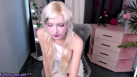 Ryoba Like and subscribe to help make the rating better  and I will doing a grait show for u online show from 21, 11, 2025