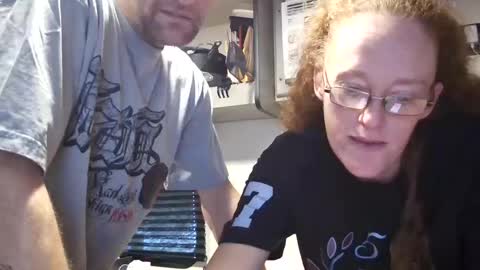 RyTracey2024 online show from 11, 2, 2025